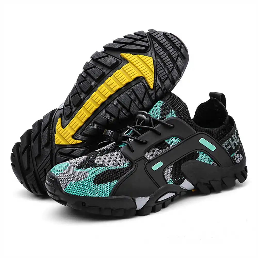 Sepatu olahraga pria, ukuran 4 - Kids Outdoor Lounge ulasan dan harga