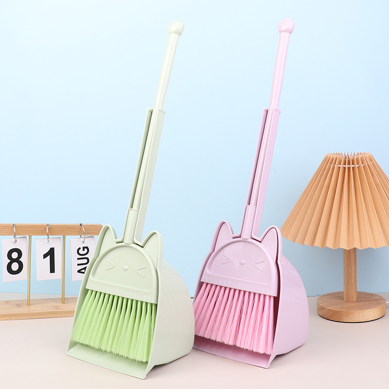 Sapu Balita Bergaya Kartun, Se - Kids Outdoor Broom ulasan dan harga